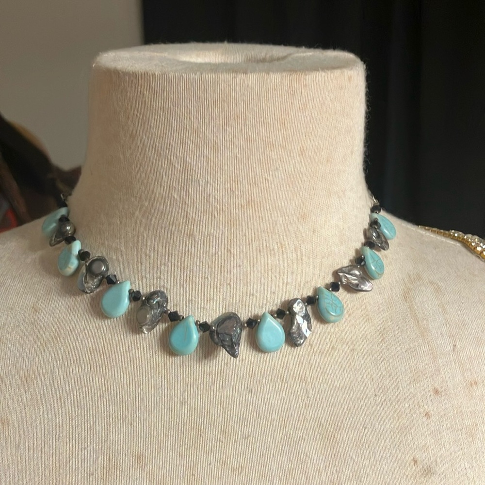 Elegant Blue and Silver Necklace